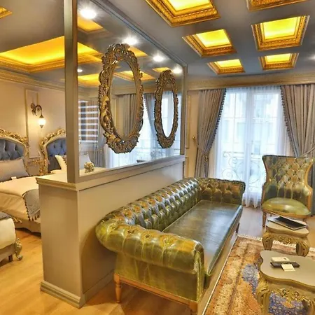 Hotel Real King 4*