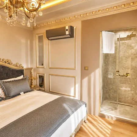 Hotel Real King 4*