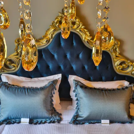 Hotel Real King 4*